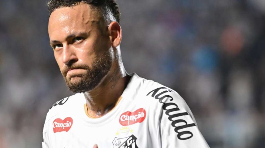 Santos abre sindicância para apurar episódio entre Neymar e Robinho Jr durante treinamento
