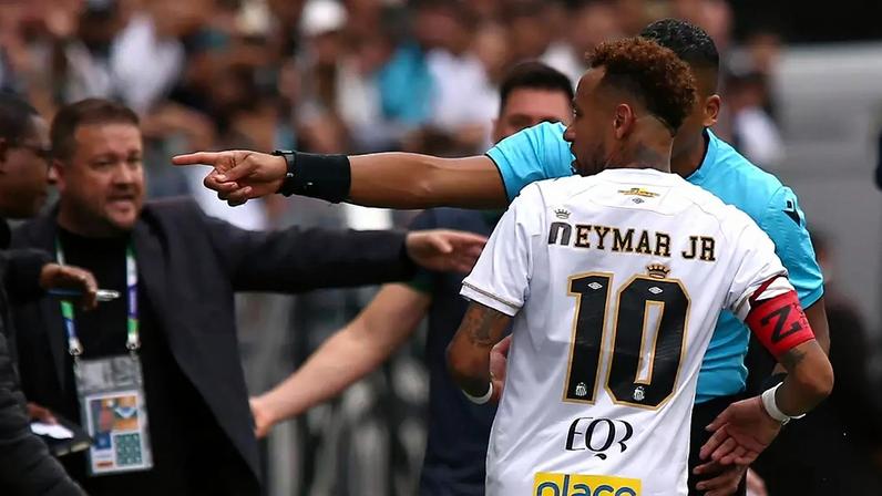 Neymar em derrota do Santos para o Coritiba