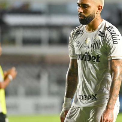 Torcedores cuspem em direção a Gabigol após empate do Santos