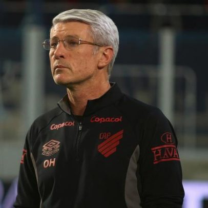 Odair Hellmann cutuca Luís Castro; auxiliar do Grêmio responde
