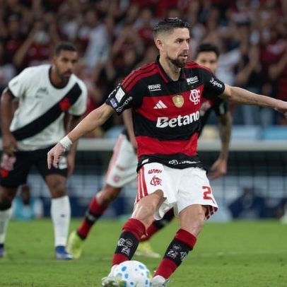 Jorginho sofre fratura e desfalca Flamengo na Libertadores