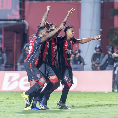 Vitória vence Flamengo e volta às oitavas da Copa do Brasil após quatro anos