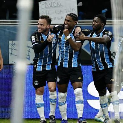 Grêmio vence Santos com seis jogadores em ascensão