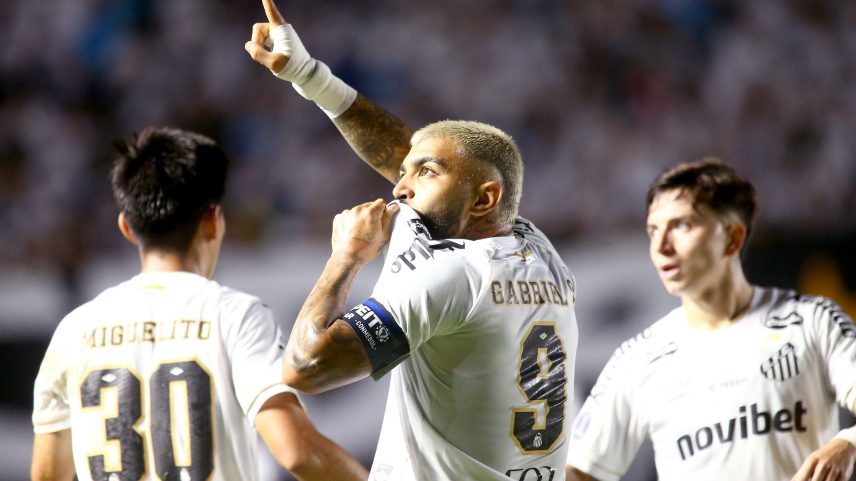 Gol de Gabigol em Santos x Deportivo Cuenca — Foto: Mauricio De Souza/AGIF