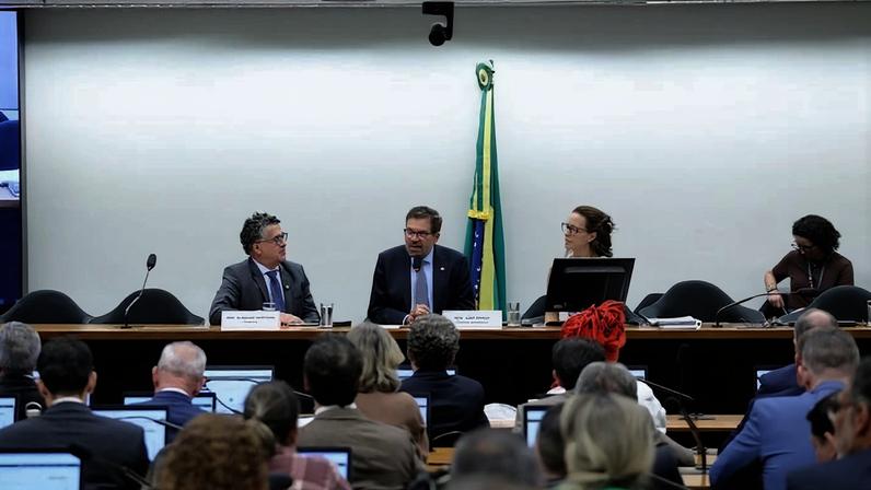 Comissão Especial da Câmara que analisa a PEC do fim da escala 6x1 foi instalada na semana passada | Kayo Magalhães/Câmara dos Deputados