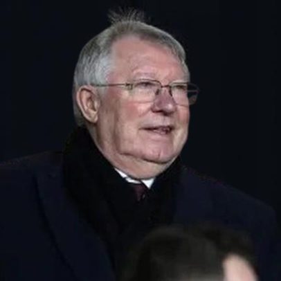 Alex Ferguson é hospitalizado após mal-estar antes de jogo