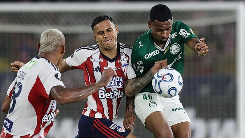 Allan em Junior Barranquilla x Palmeiras, pela Libertadores