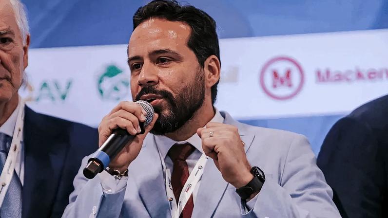 O secretário Daniel Almeida participou do 2º dia do Fórum de Biodiesel e Bioquerosene, em São Paulo