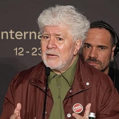 Almodóvar critica Trump e Putin em Cannes, medo erosiona a democracia