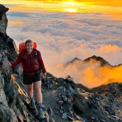 Alpinista morre após ser atingida por avalanche no Nepal