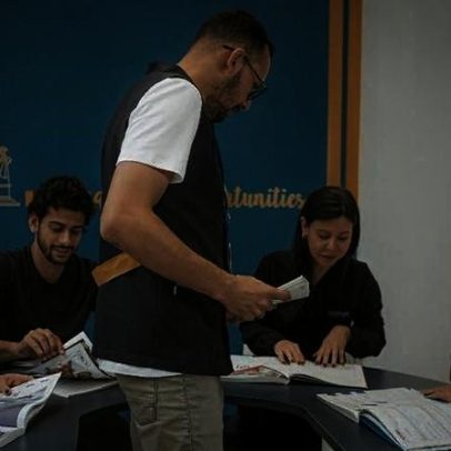 Rede de idiomas aposta em professores do interior para crescer