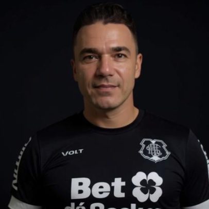 Santa Cruz rescinde contrato do goleiro Felipe Alves