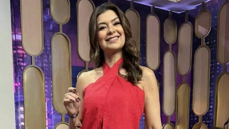 Amanda Françozo deixa a TV Aparecida após oito anos na emissora; programa terá edição de despedida