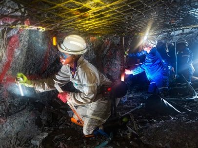 EUA e África do Sul avançam em acordos de mineração após um ano de tensões