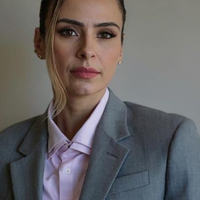 Ana Paula Renault defende Bolsa Família e web vê indireta a Huck