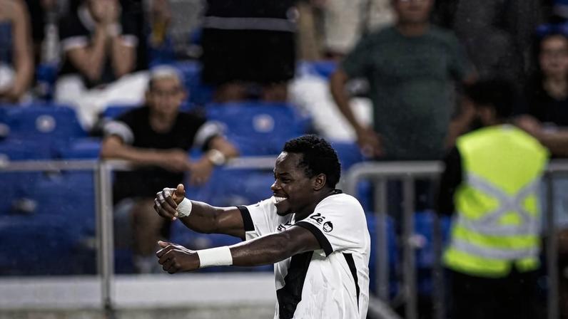 Andrés Gómez comemora gol que abriu placar para o Vasco sobre o Remo (Foto: Matheus Lima / Vasco)