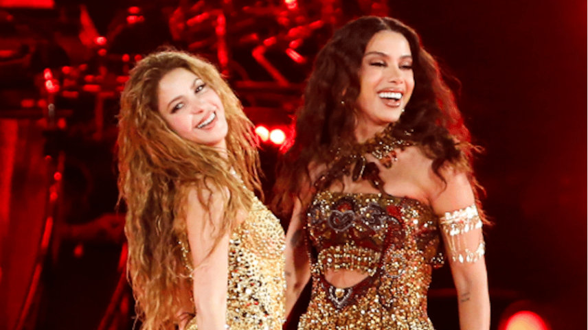 Anitta faz participação especial em show de Shakira no RJ