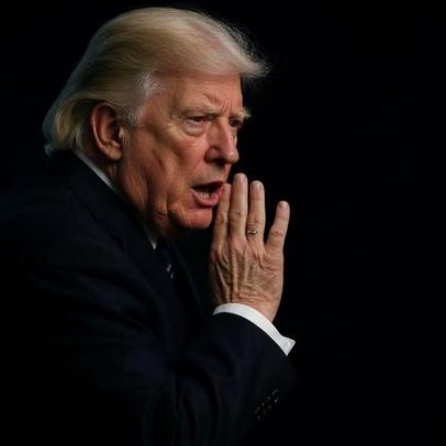 Trump afirma que acordo com Irã não está totalmente negociado, mesmo com promessa de resolução até domingo