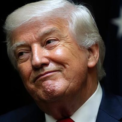Trump compartilha rascunho de acordo de paz com Israel e aliados, diz jornal.