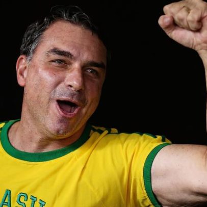 Campanha de Flávio vê decisão dos EUA como 100% positiva