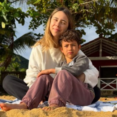 Atriz de Três Graças, Daphne Bozaski, posta foto rara com o filho