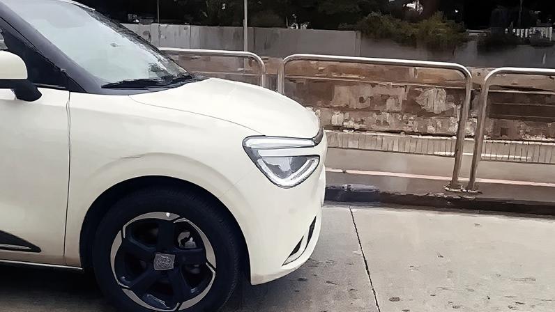 DFM Box foi visto rodando praticamente sem camuflagem em São Paulo