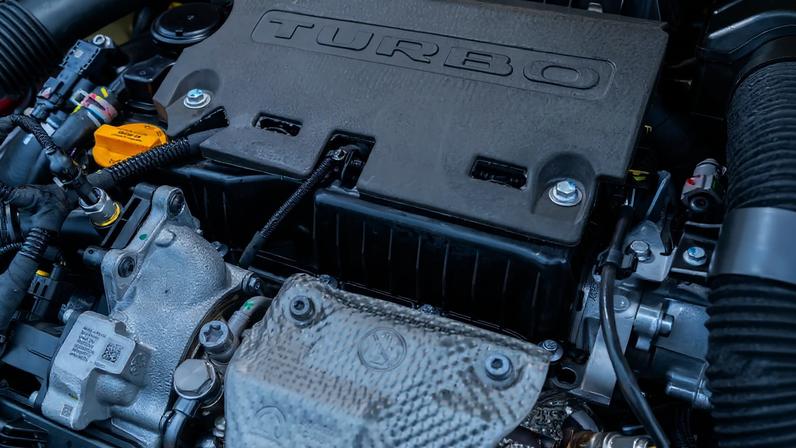 Carros movidos a gasolina, etanol ou diesel ainda são os preferidos no Brasil