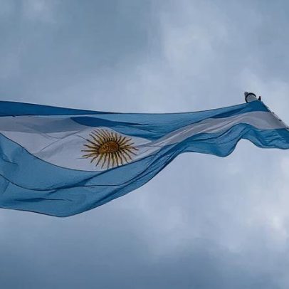 Economia argentina registra alta de 3,5% em março
