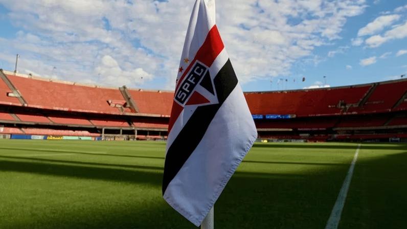 Bandeira de escanteio do São Paulo, no Morumbi