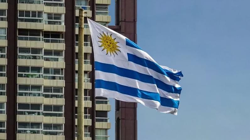 O Uruguai se tornou o 1º país da América Latina a regulamentar a eutanásia por meio de legislação aprovada no Parlamento