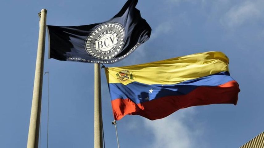 Bandeiras do BC da Venezuela e do país — Foto: X/@BCV_ORG_VE