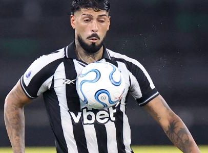 Barboza acusa desvalorização no Botafogo e segue para o Palmeiras