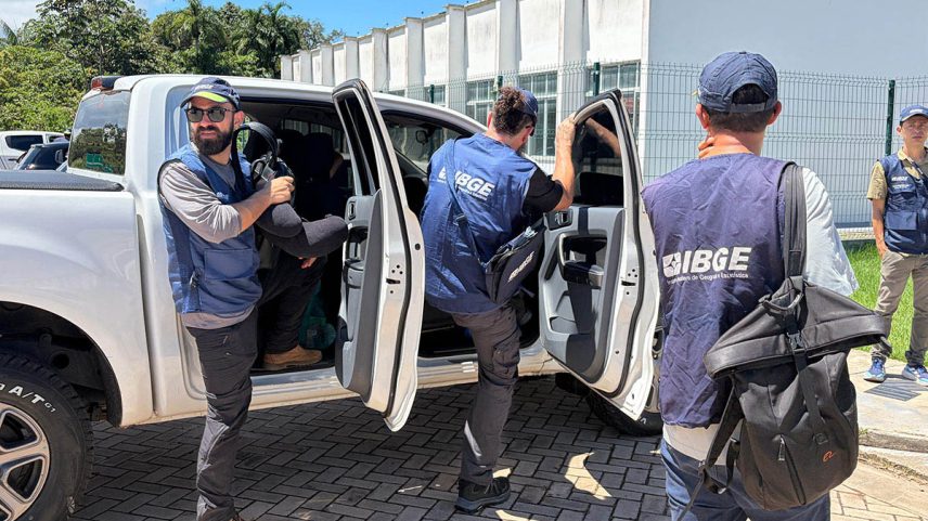 Equipes saíram cedo para a coleta em Barcarena (PA). - Foto: Marina Guerra