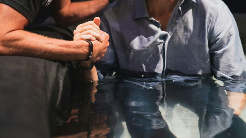 Média em cultos de Igrejas Batistas cresce, assim como batismos