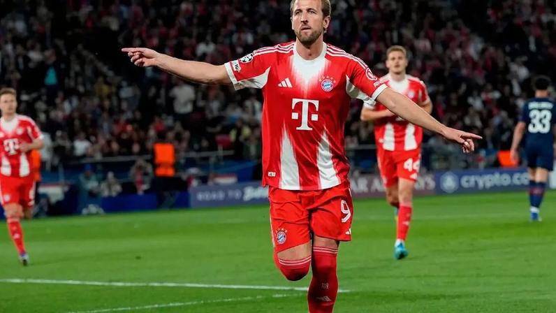 Harry Kane (Bayern de Munique) celebrando seu gol contra o PSG, no dia 28.04.2026.