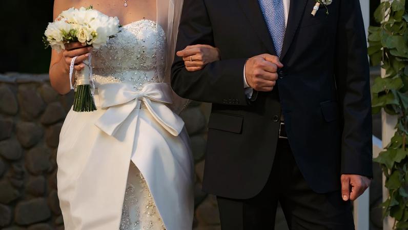 Casal em casamento