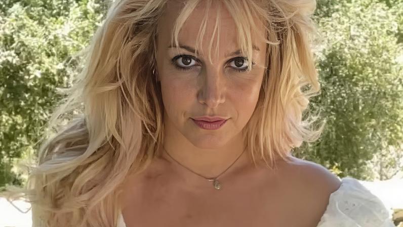 Britney Spears — Foto: Reprodução/Instagram (@britneysvault)
