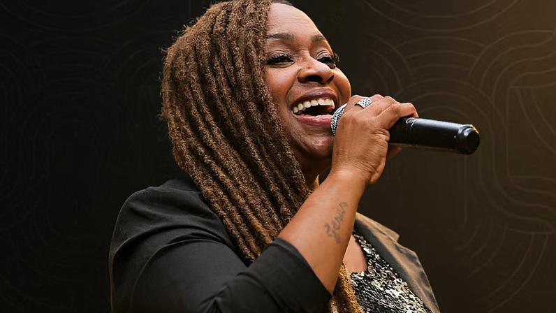 Kathleen Fontoura é cantora de pagode gospel que viveu na Cracolândia, em São Paulo