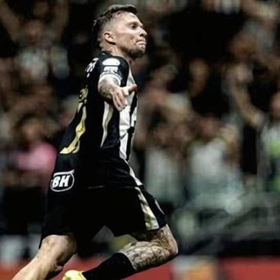 Atlético-MG vence Puerto Cabello e avança às oitavas