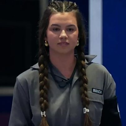 Bianca Becker vence prova, deixa Casa do Trampo e fica no lado privilegiado