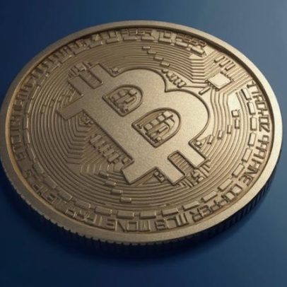Bitcoin fica em US$ 77 mil; dólar e petróleo limitam otimismo por acordo EUA-Irã