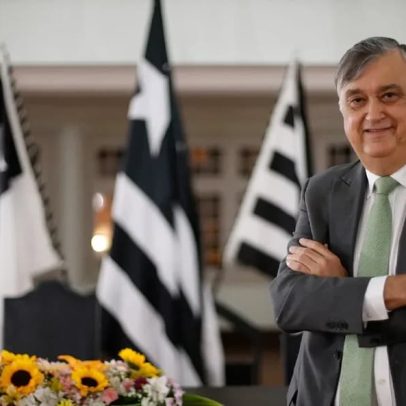 Arbitral declara ilegal eleição de Durcesio e devolve SAF do Botafogo à Eagle