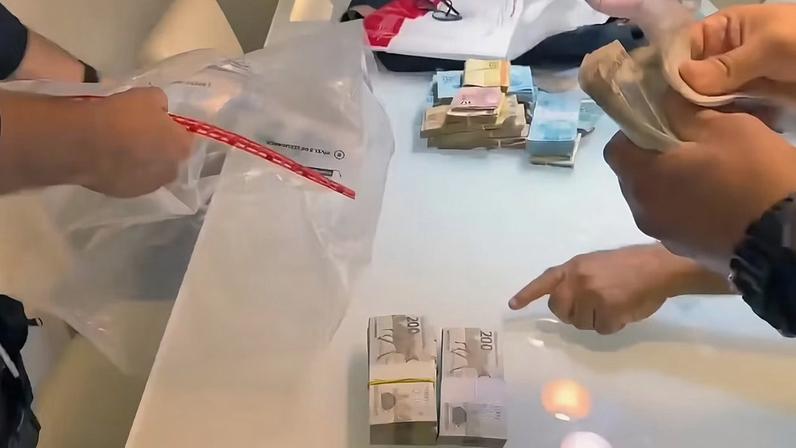 Dinheiro apreendido na Operação Tarja Oculta
