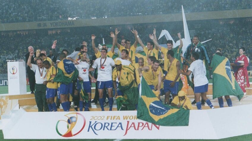 Como era o Brasil no ano do último título da seleção brasileira