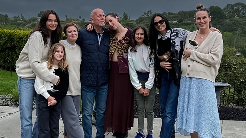 Família de Bruce Willis participa de cuidados com o astro