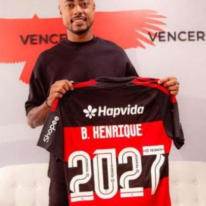 Bruno Henrique renova contrato com o Flamengo até 2027