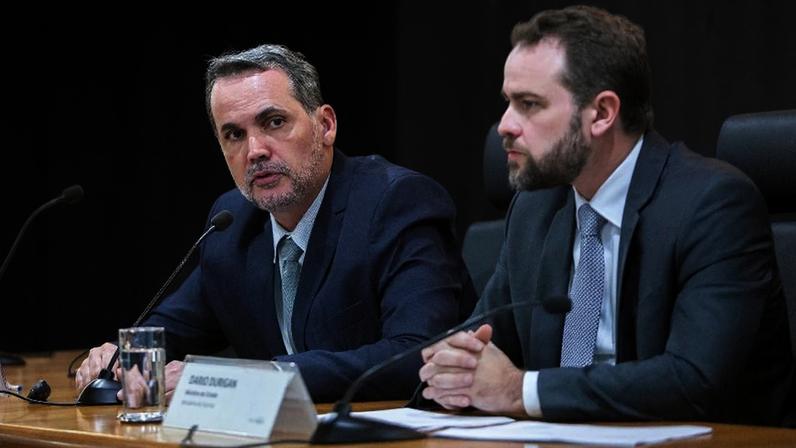 Arquivo - Bruno Moretti, ministro do Planejamento, e Dario Durigan, ministro da Fazenda anunciam bloqueio de R$ 22,1 bilhões