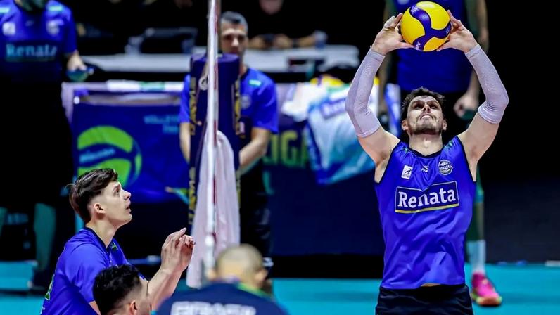 O levantador Bruno, do Campinas, durante treino para a final da Superliga Masculina de Vôlei
