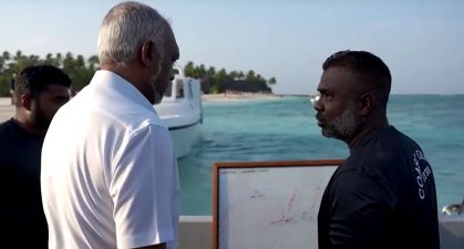 Presidente das Maldivas, Mohamed Muizzu, acompanha buscas por mergulhadores italianos que desapareceram