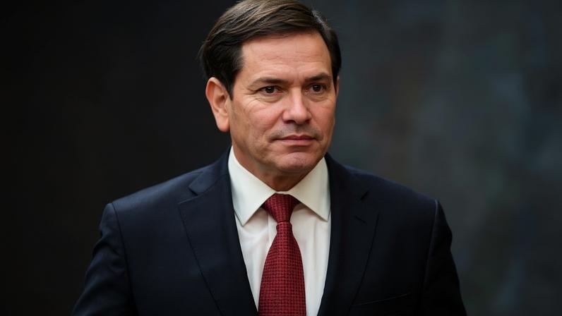 Imagem colorida do Secretário de Estado dos EUA, Marco Rubio